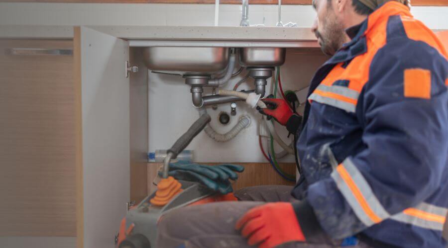 Professional clogged toilet repair in Middletown, MO